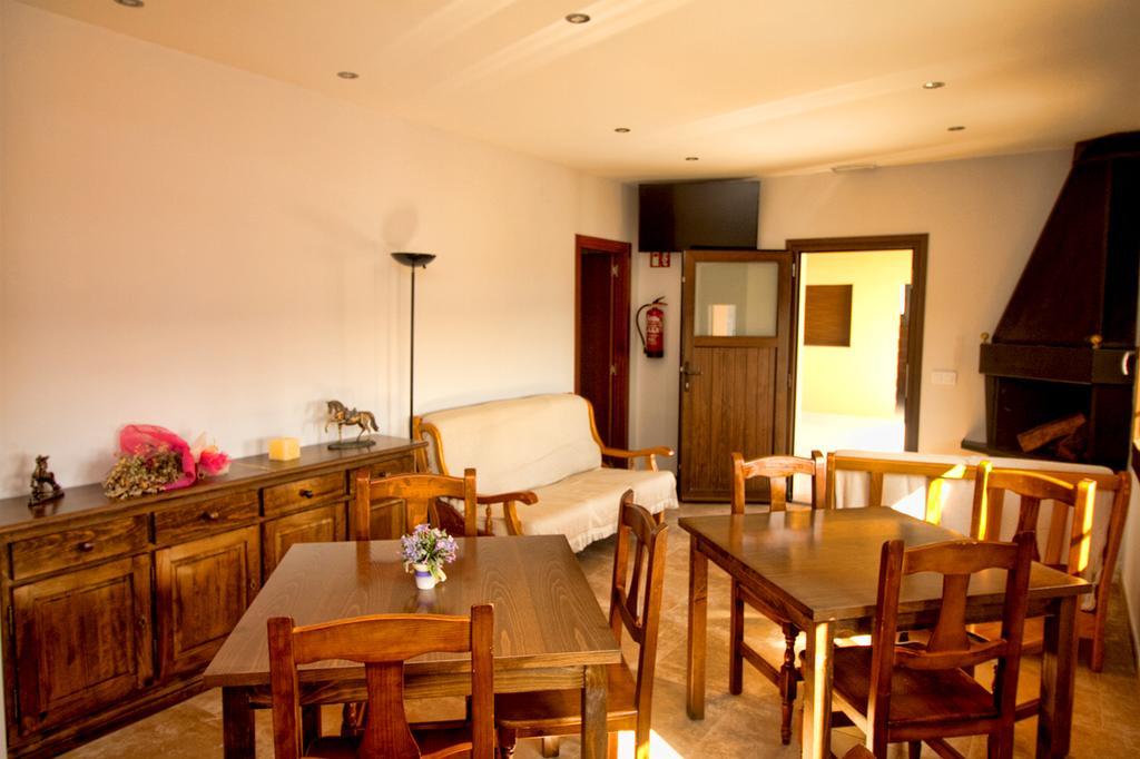 Casa Codeta Guest House La Almunia de San Juan Luaran gambar